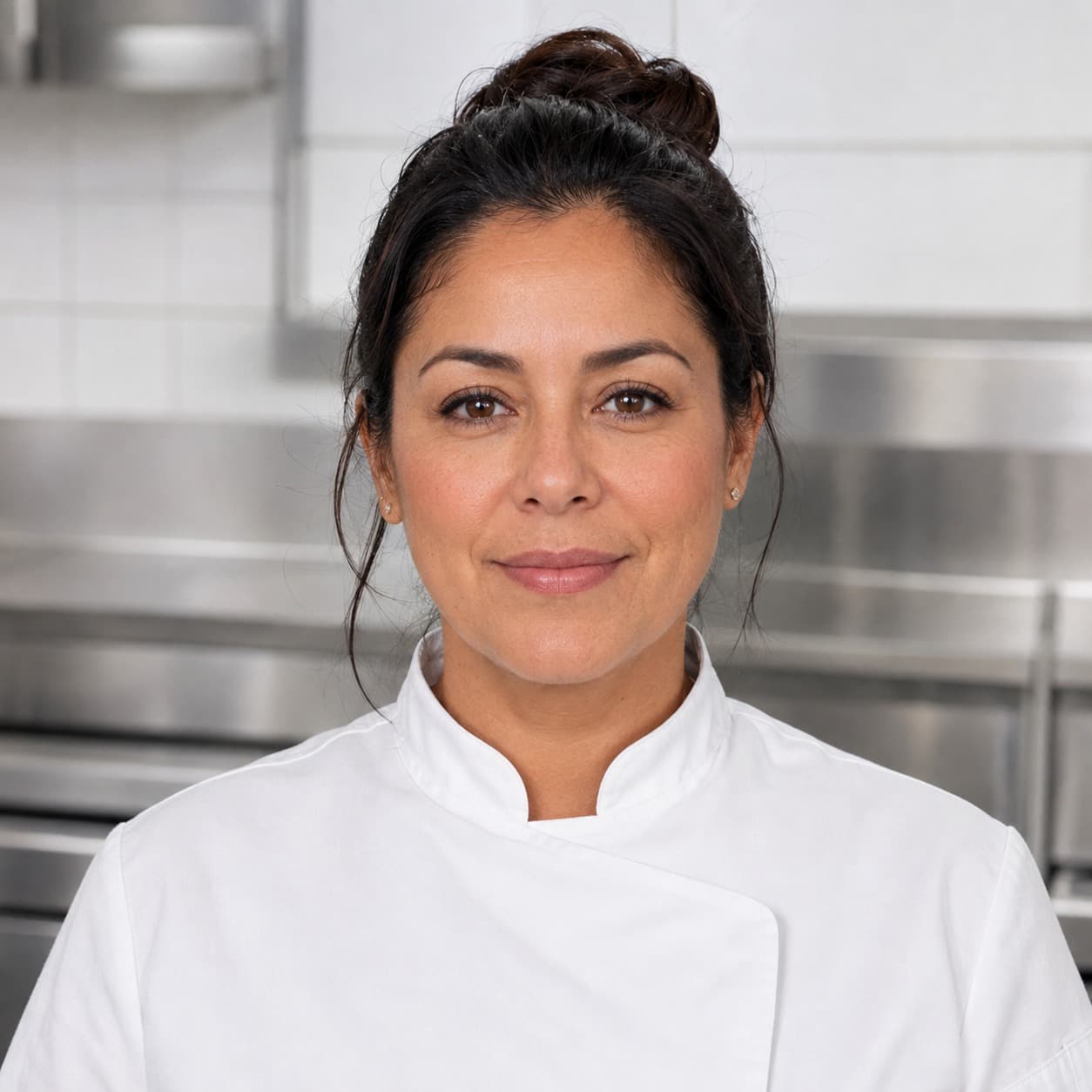 Elena Costa, private jet chef covering Siena-Ampugnano Airport
