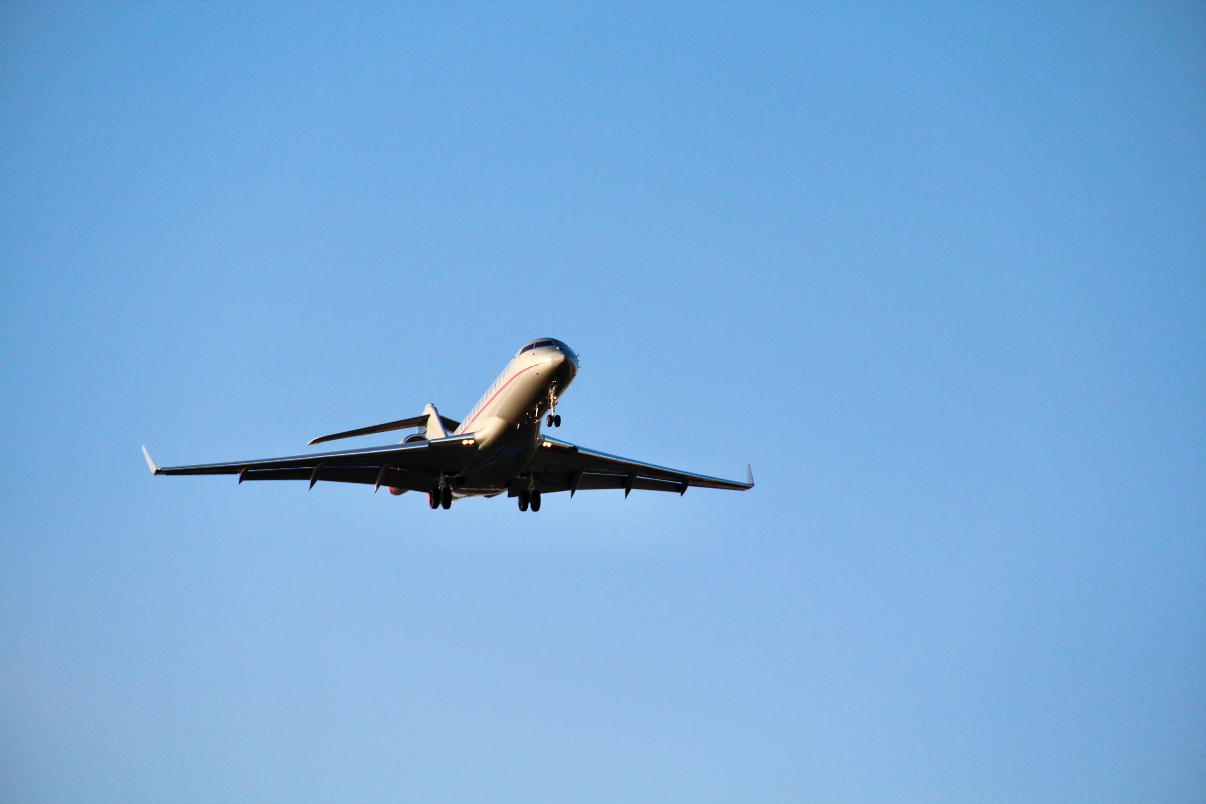 Private jet catering at Amsterdam Airport Schiphol (AMS/EHAM)