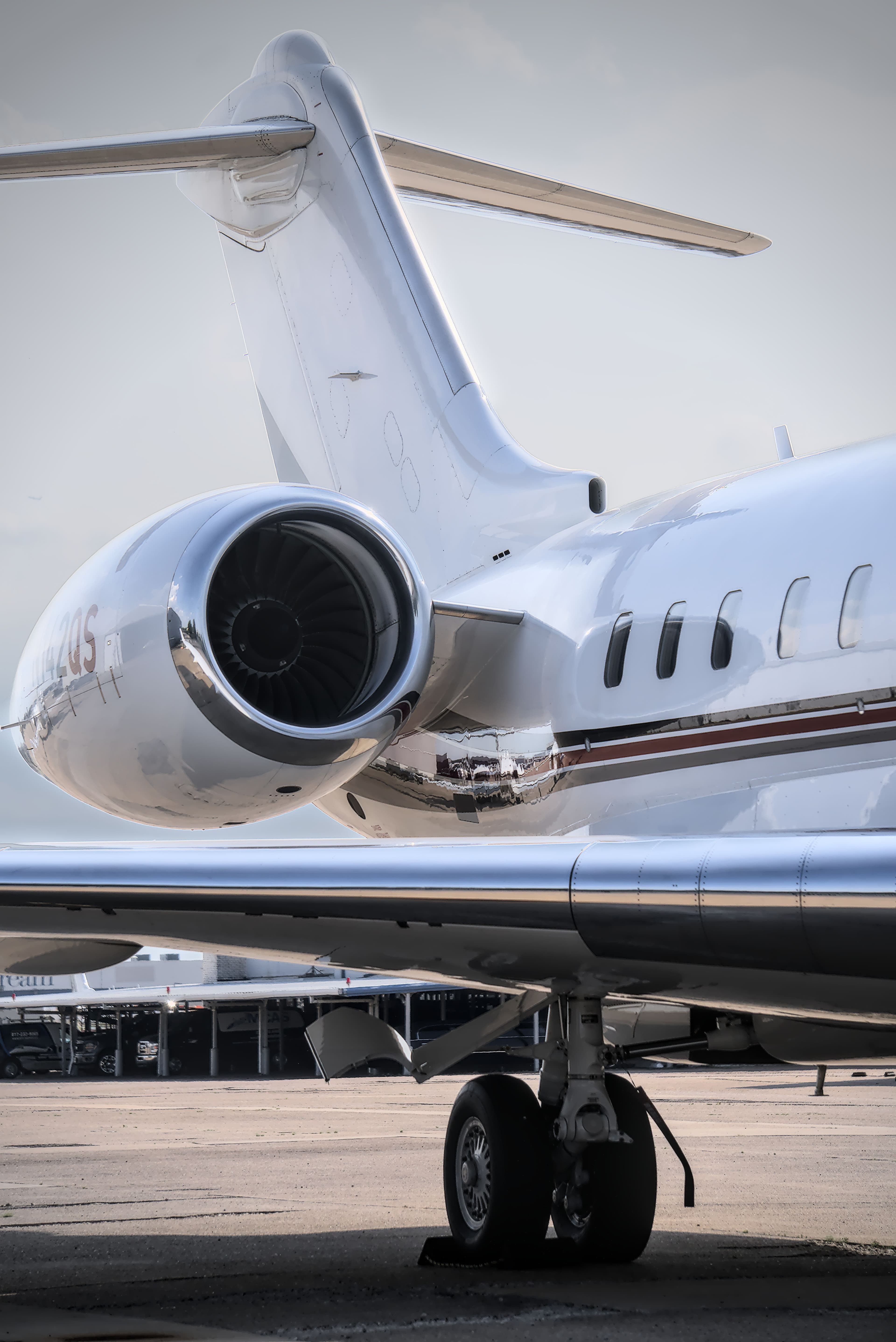 Private jet catering at Melbourne Essendon Airport (MEB/YMEN)